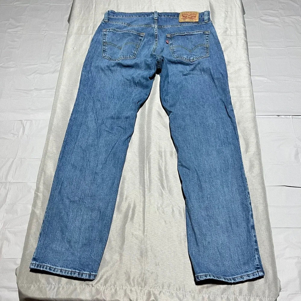 Levis 559 Relaxed Straight Jeans Mens 34x30 Medium Wash Blue Denim 00559-0590
